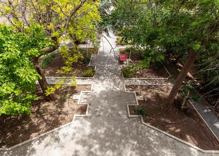 住宿加早餐酒店 Polara